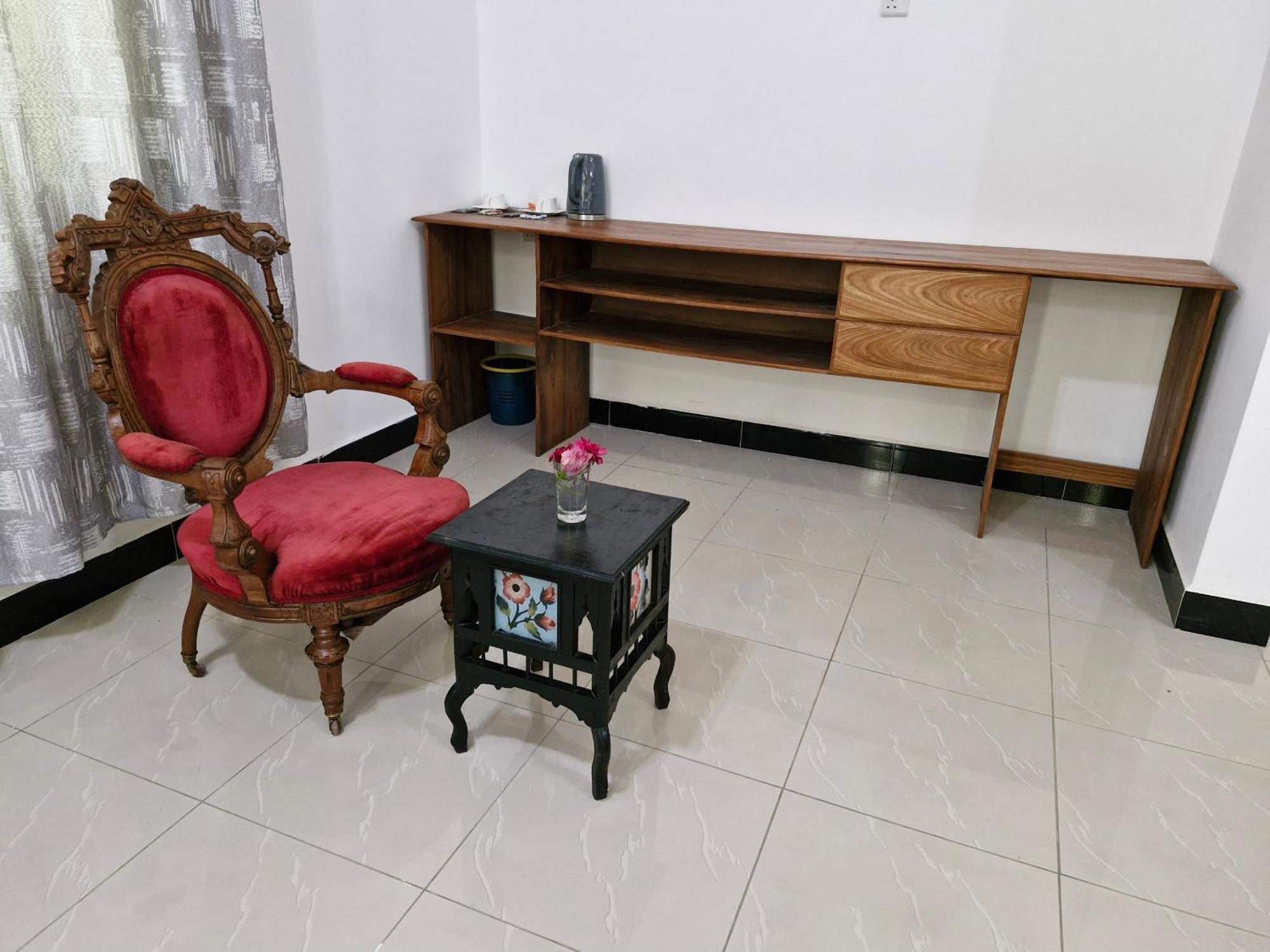 64 Zenj House Luxury Airport B&B Mbweni Екстер'єр фото