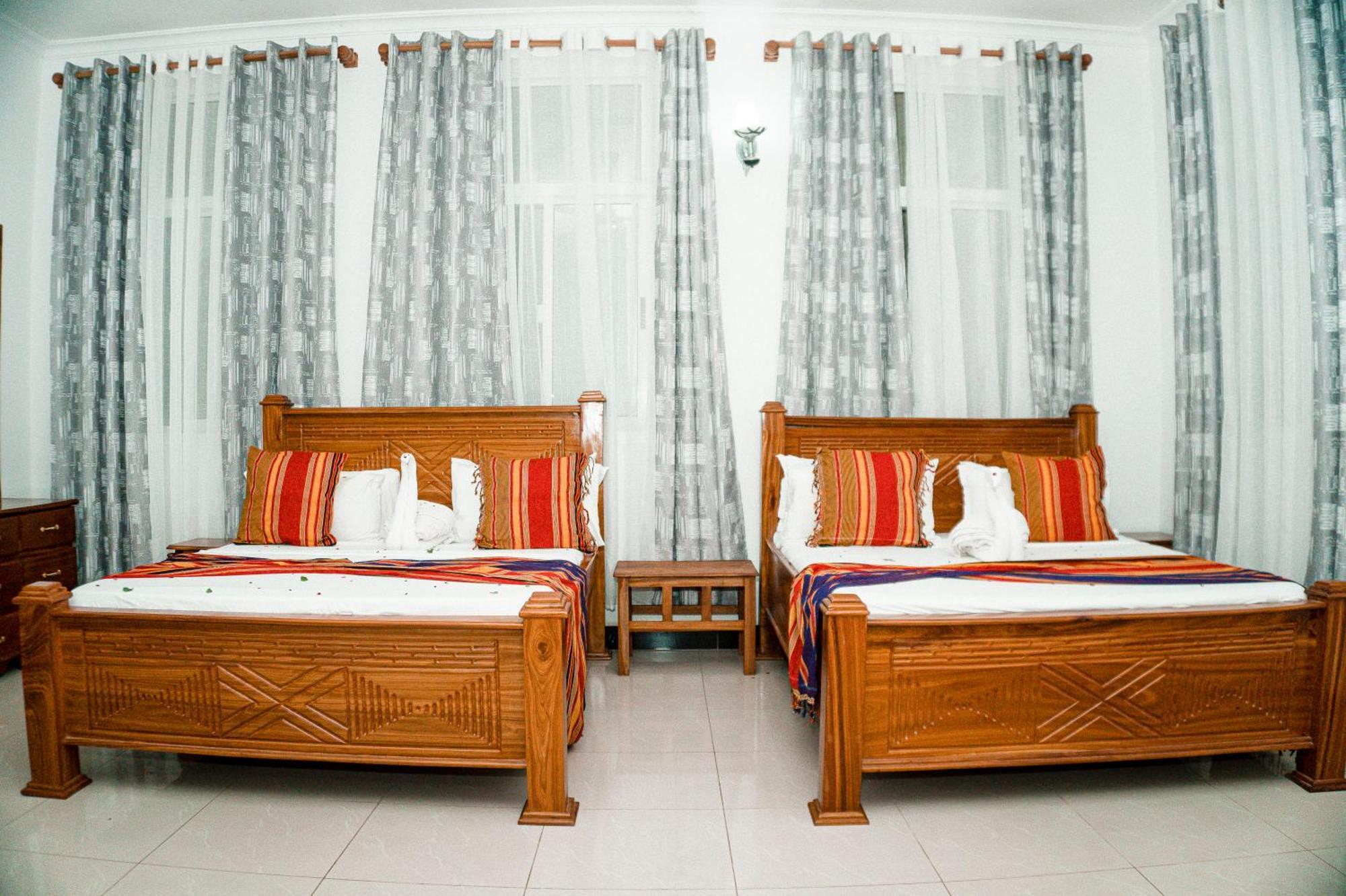 64 Zenj House Luxury Airport B&B Mbweni Екстер'єр фото