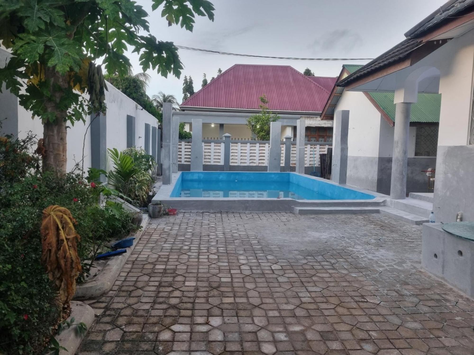 64 Zenj House Luxury Airport B&B Mbweni Екстер'єр фото